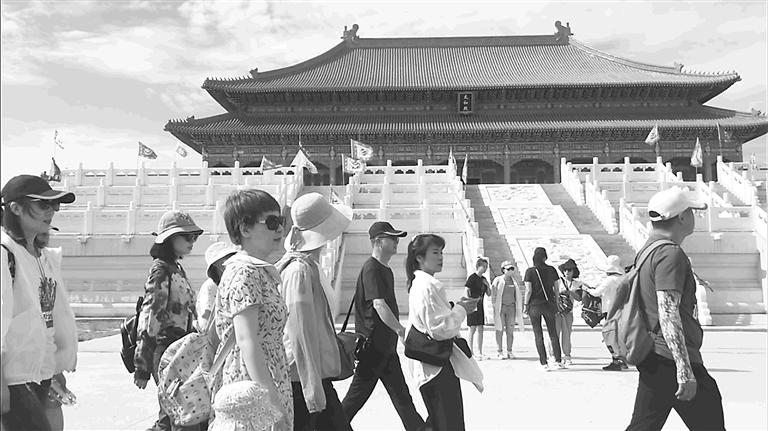 戰“疫”英雄游隴原