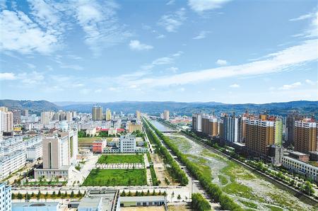 像石榴籽一樣緊緊抱在一起——寫在積石山保安族東鄉族撒拉族自治縣成立40周年之際