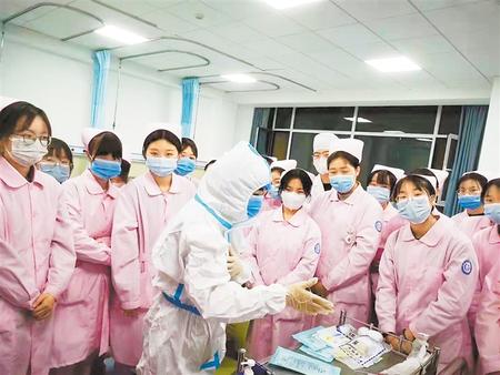 抗疫戰場上的青春力量