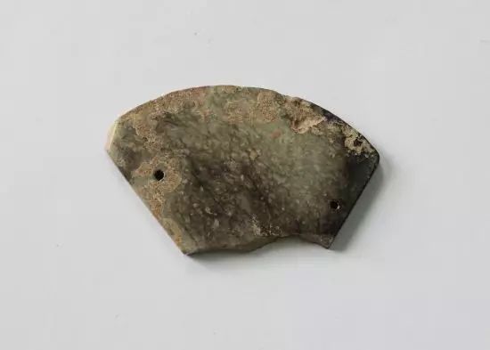 圖12,火燒的齊家玉器 圖片