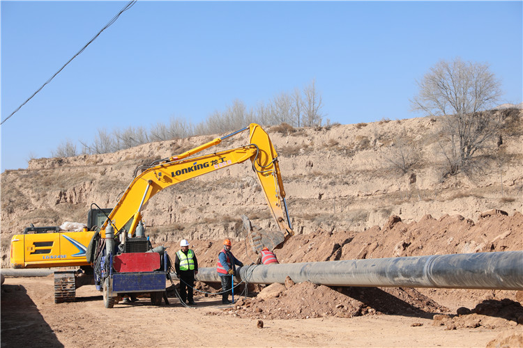 1735293466448360.jpg 臨洮縣洮陽水廠農村供水鞏固提升暨城區第二水源工程現場。_副本.jpg