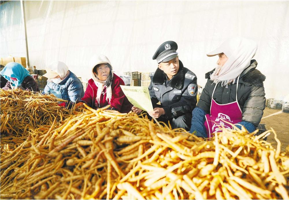 山丹公安走進企業開展安全大宣教等活動